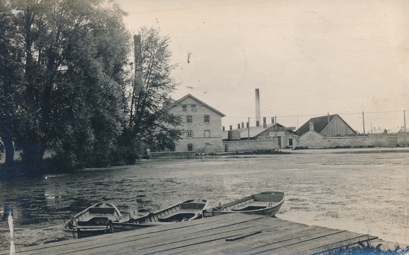 Rakvere, vaade Rahvaaiast tiigile