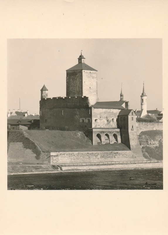 Narva linnus