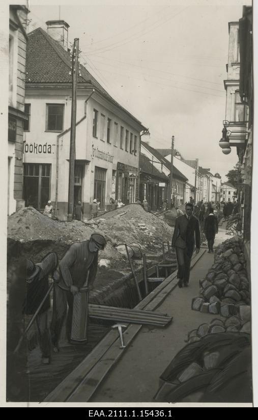 Construction of the channel on Rüütli Street