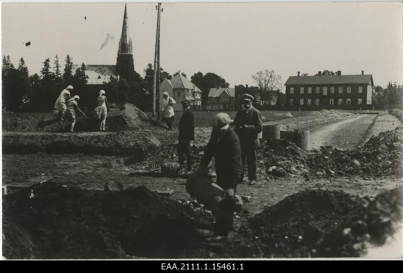 Construction of roads and sewerage in Tähtverre