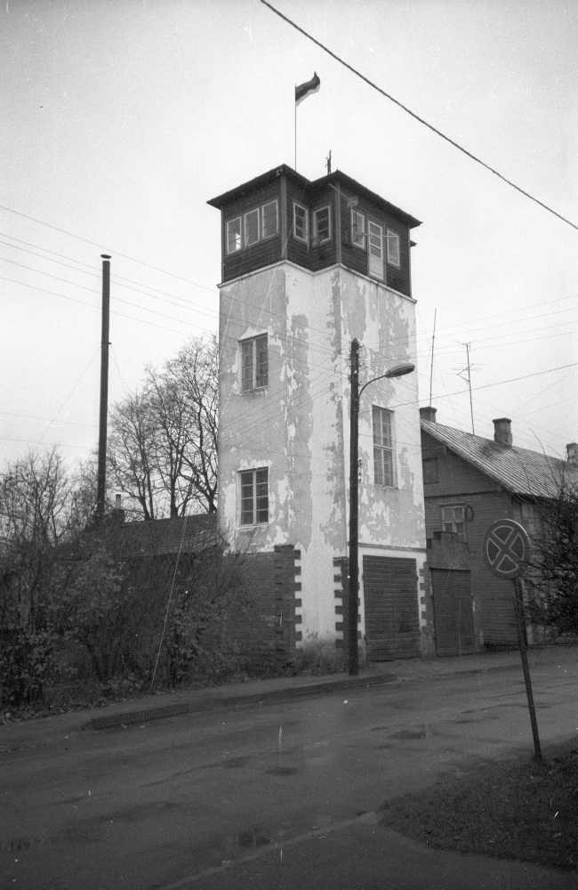 Suure-Jaani pritsikuur.