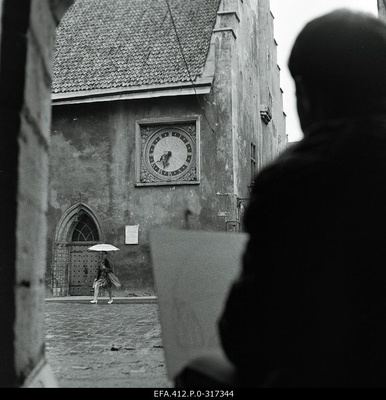 The Holy Spirit Church's clock.  similar photo