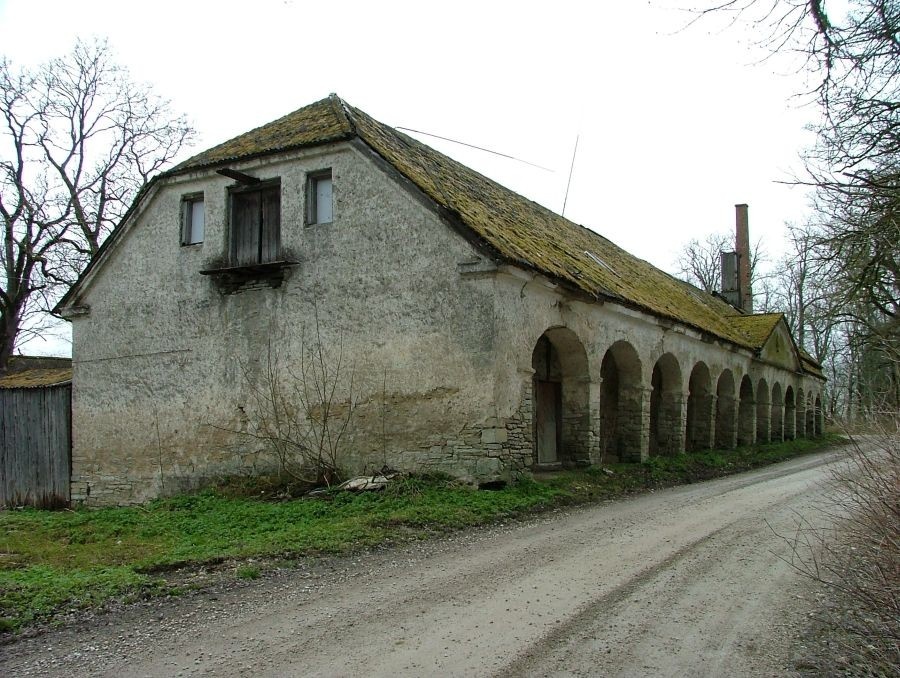 The garden-dryer of the manor of Raikküla