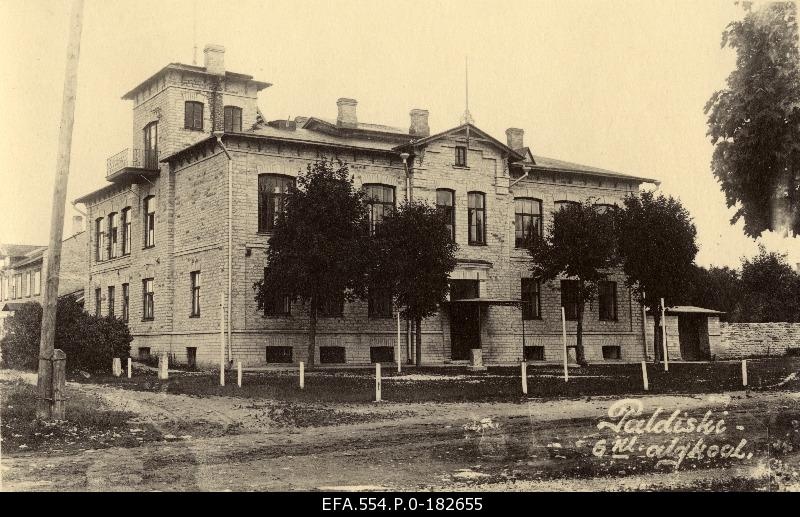 Paldiski Secondary School.