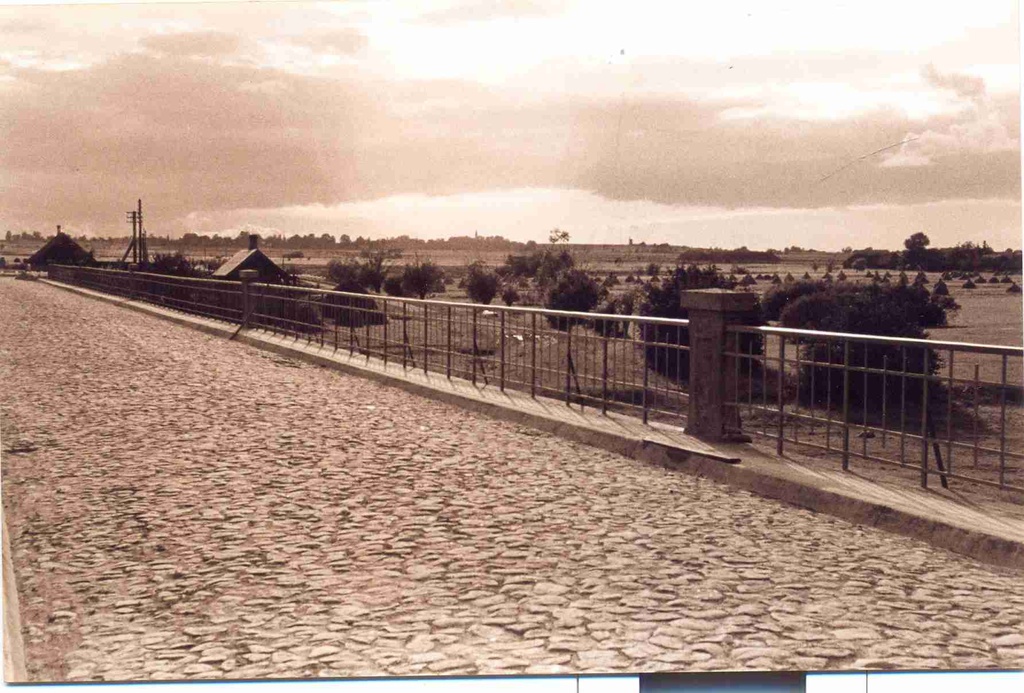 Photo Kasari bridge