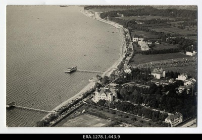 Aerofoto promenade.  duplicate photo