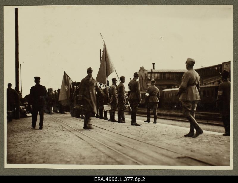 The Days of the Defence League (?). A group of military personnel.