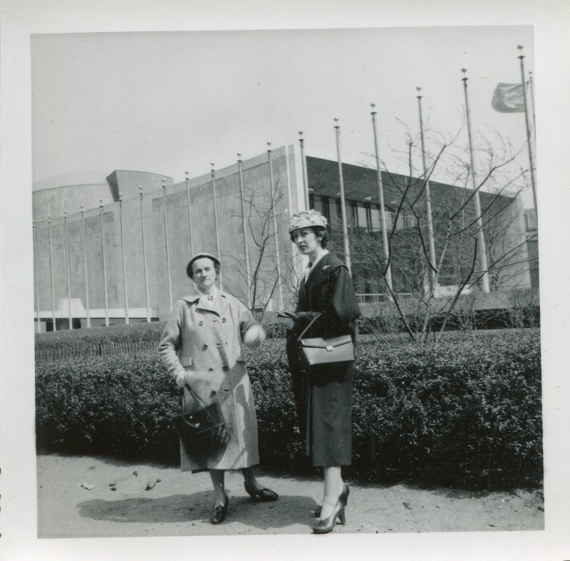 Agathe Veeber sõbratariga New Yorgis