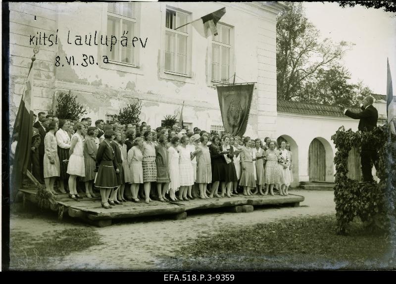 Kiltsi Song Day in Kiltsi Manor.