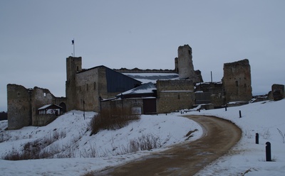 Suusatajad Rakvere Vallimäel rephoto