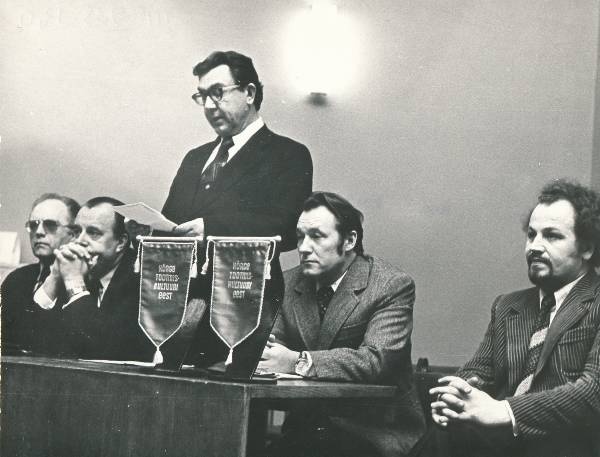 Tartu põllutöömasinate tehase "Võit". Seminar "TRÜ teadlastelt tööstusele", tehase juhtkond. 1979