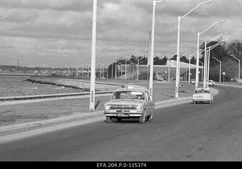 View Pirita on the road.