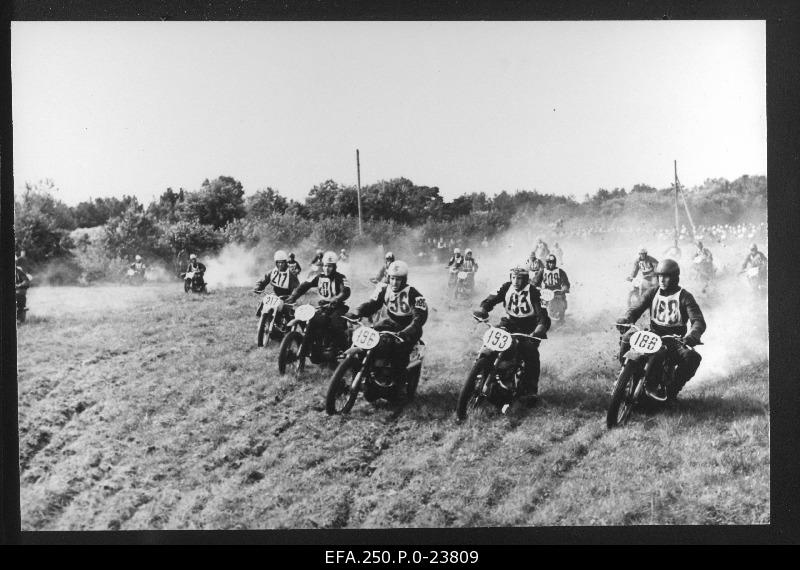 Soviet Union Championships in the Motocross in Pirita-Kloostrimetsa-Iru-Muuga district. Men's competitors on the cross track.
