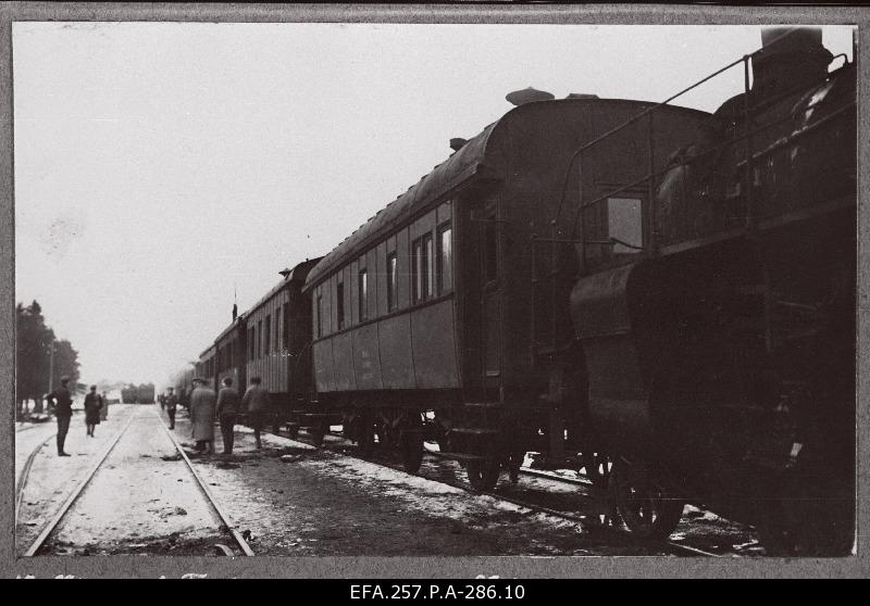 1st Division station train.