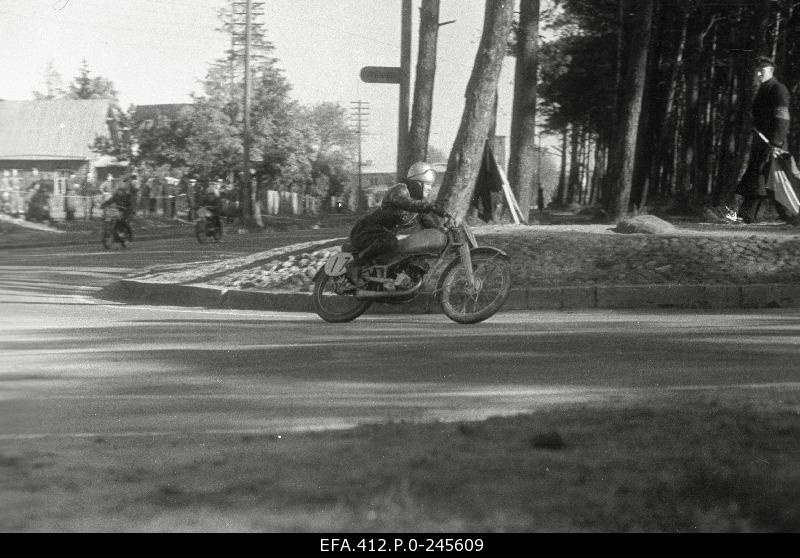 ENSV 1953 Ring Race Premiere, h. Toming, women 125cm3, Club Dünamo
