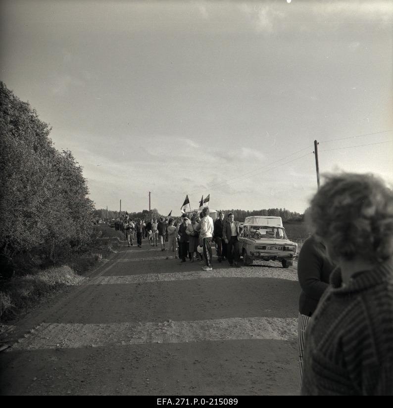 On the 50th anniversary of the Molotov-Ribbentrop Pact, organized protest action in the Baltic chain.