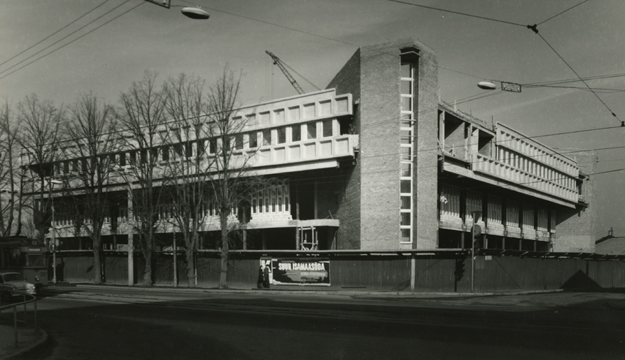 Tallinn Postamaja, view of the building in the construction stage. Architects Raine Karp, Mati Raigna