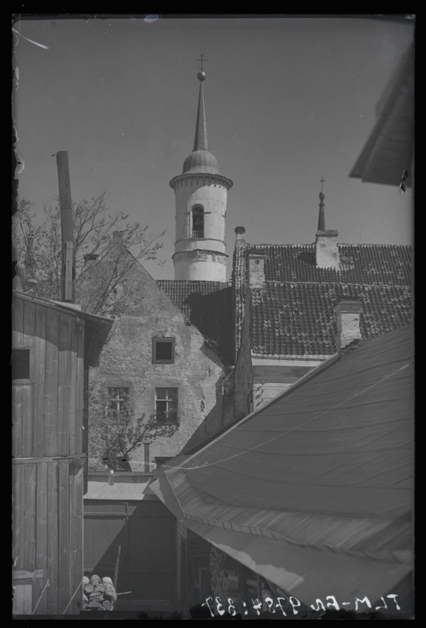 Narva, kirik.