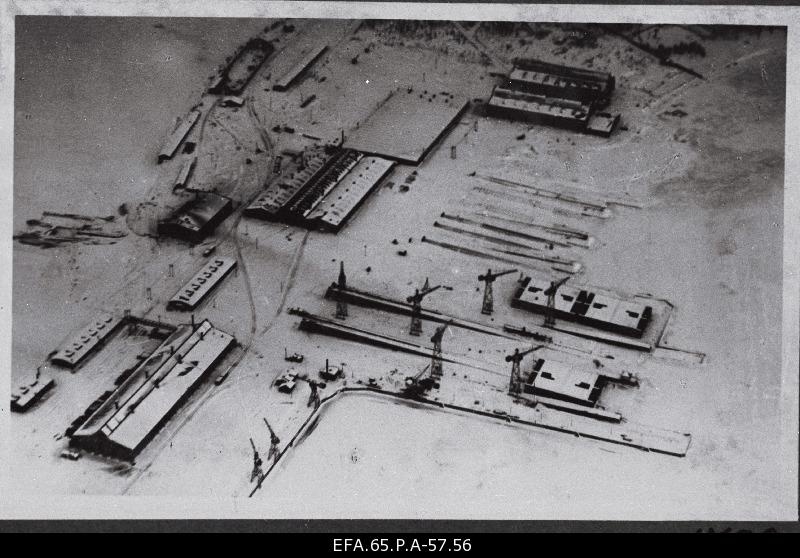 Aerofoto from the buildings and ellings of the Russian-Baltic shipyard.
