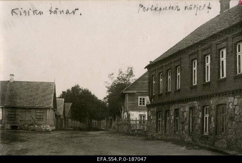 Kallaste post office (best) on Kiriku Street.