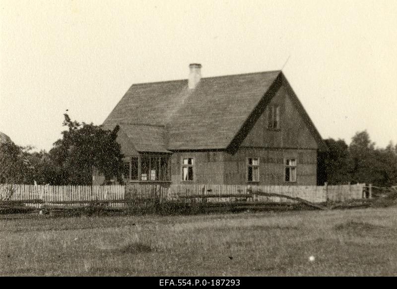 The farm's living house.