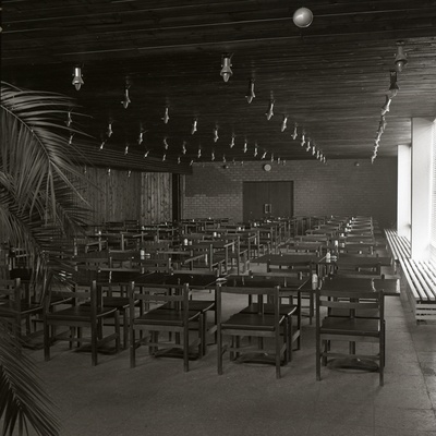 Tabasalu teeninduskeskus, restoranisaal. Arhitekt Tõnu Liigand  similar photo