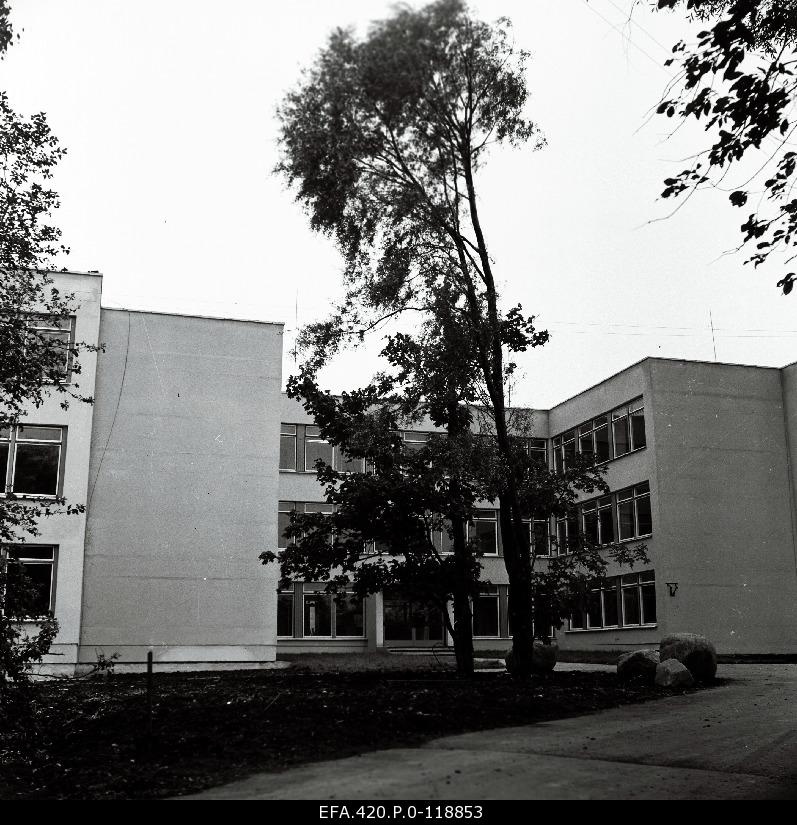 Building of Taebla Secondary School.