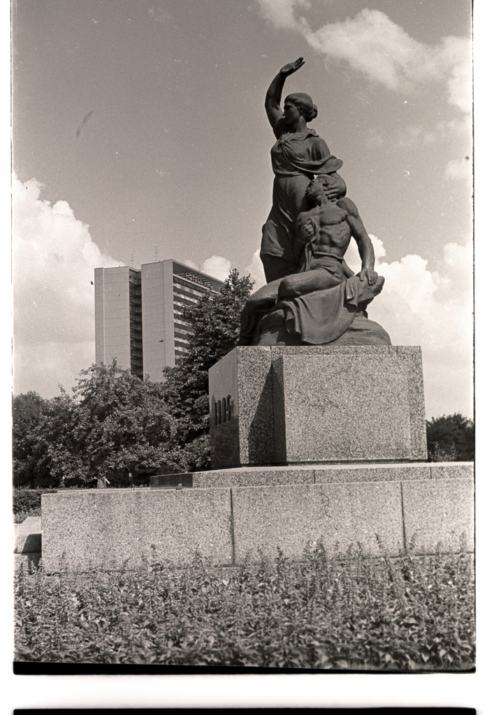 1905. a. ohvrite mälestusmärk