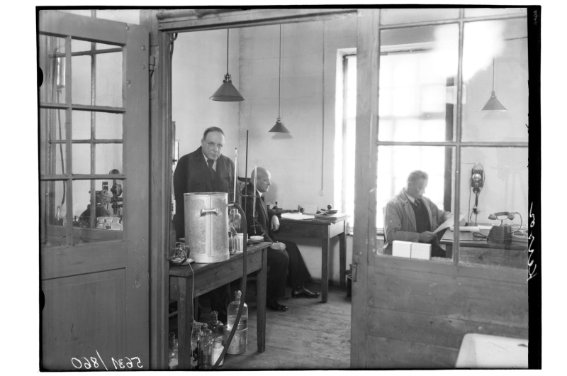 "Kunstsarve Tehased", laboratoorium