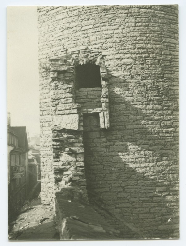 Tallinn, kindlusetorni detail (Nottbeck - Neumann järgi torn nr. 14).