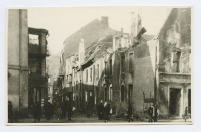 Vaade Vana-Posti ja Suur-Karja tn. nurgale.  similar photo