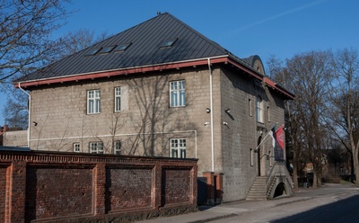 fotopostkaart, Viljandi, Jakobsoni tn 14, Sakala Partisanide Pataljoni staabihoone (parun Wolffi maja), u 1922 rephoto