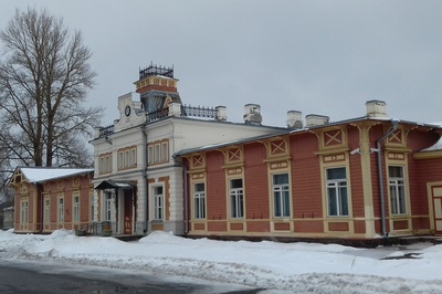 Foto. Haapsalu raudteejaam  1920.-1930. aastatel. rephoto