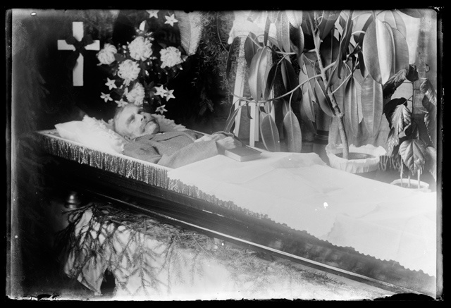 Matused - kadunuke kirstus