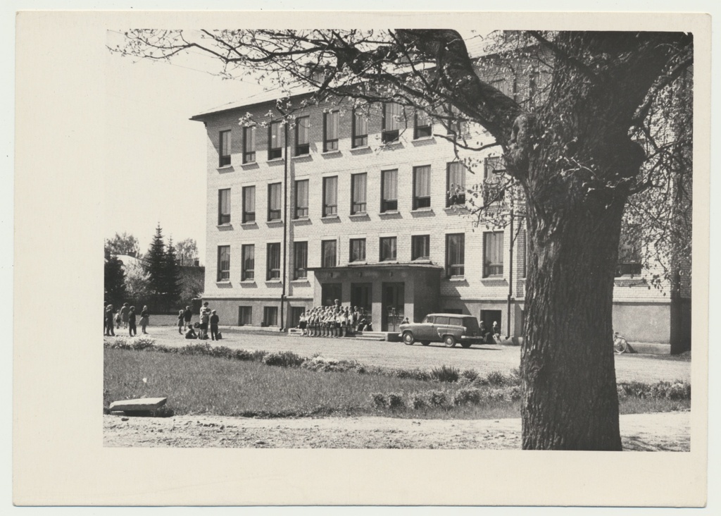 foto Viljandimaa, Nuia keskkool'i hoone 1964 F A.Kiisla