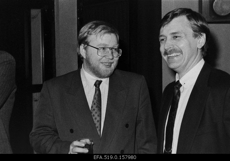 Prime Minister of the Republic of Estonia Mart Laar and Director of the construction company Wiklar at Priit Vilba Taurus Club.