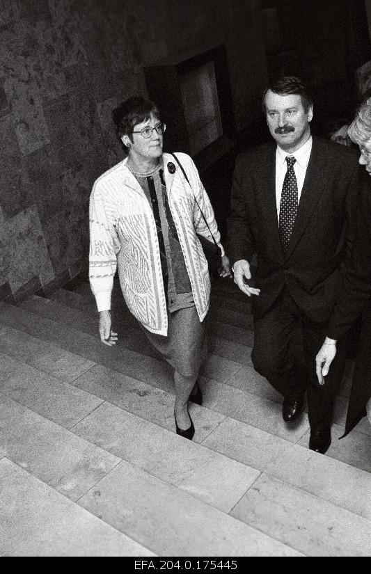 The Swedish Foreign Minister Lena Hjelm-Wallen (left) will be meeting with the Estonian Foreign Minister Siim Kallas (best).