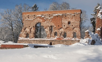 foto albumis, Viljandi, lossimäed, Kaevumägi, Suurmüür, talv, u 1930, foto J. Riet rephoto