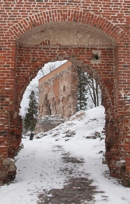 Wiljandi Wade Castle Mountains rephoto