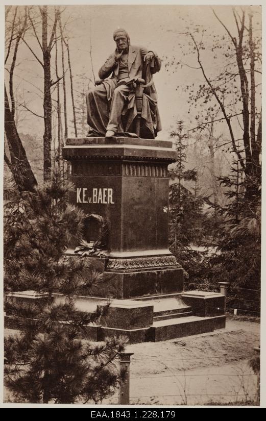 Karl Ernst von Baeri monument Toomemäel
