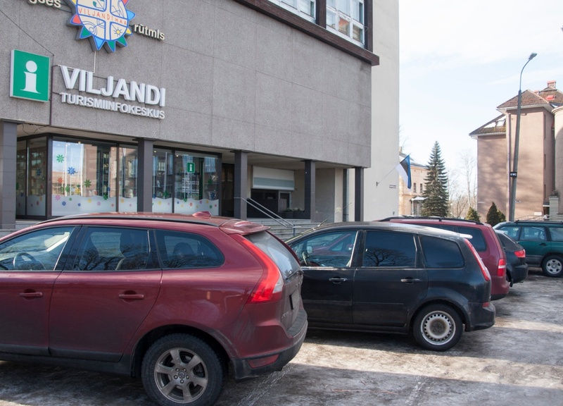 Photo, Viljandi, Soviet square, office building (party house) rephoto