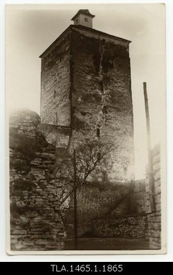 Herman Fortress Tower.  duplicate photo