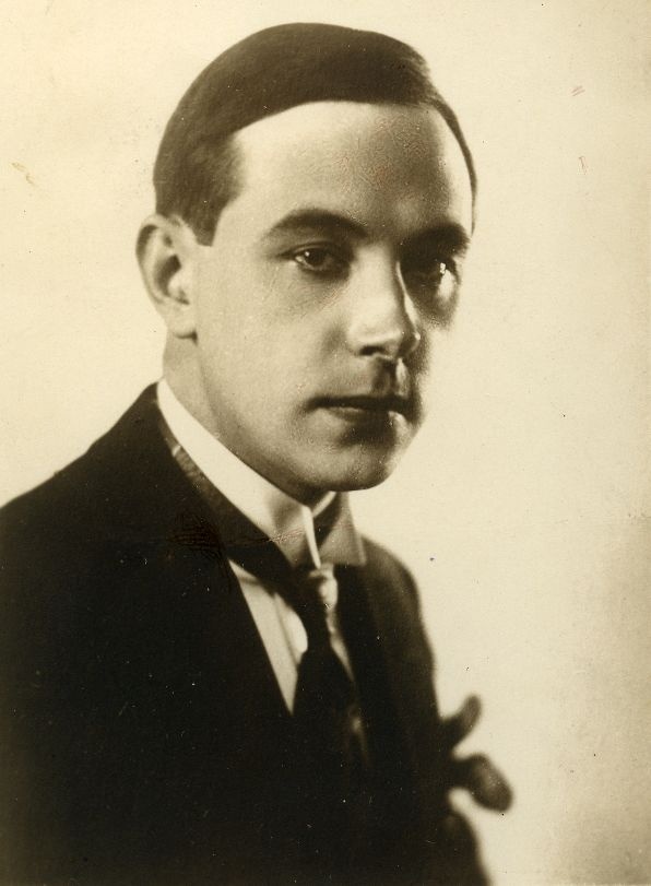 Valmar Adams