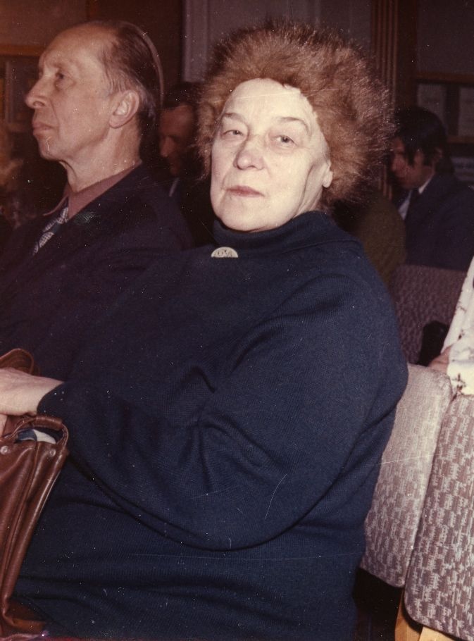 Kuuno Kõrge and Betti Alver on Tartu Literature Day 19. XI 1976 Literature Museum