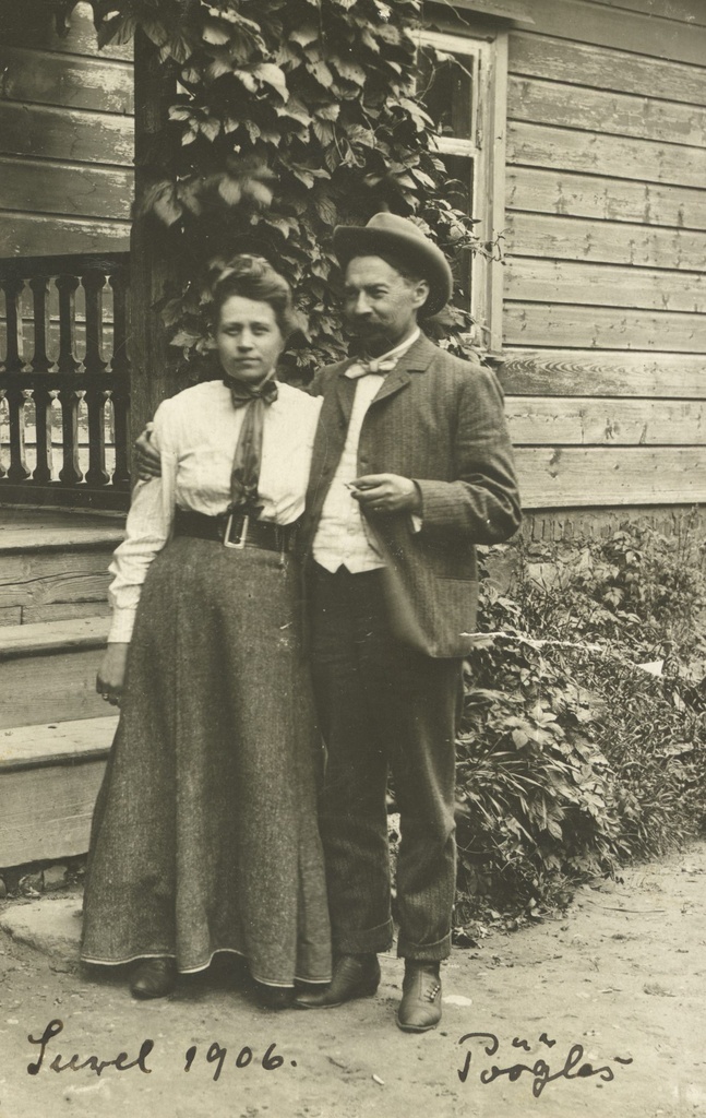August and Johanna Kitzbergs Pöögles 1906.