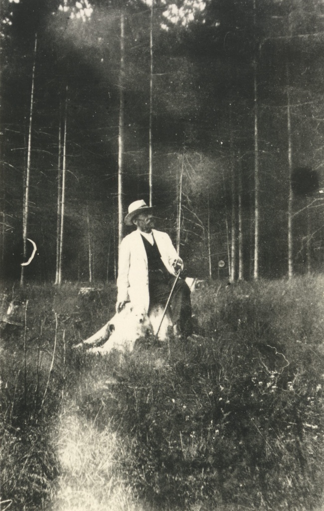 A. Kitzberg with a dog