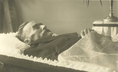August Kitzberg kirstu  duplicate photo