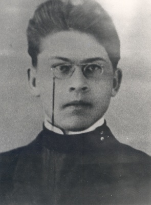 Friedebert Tuglas 1906.  duplicate photo