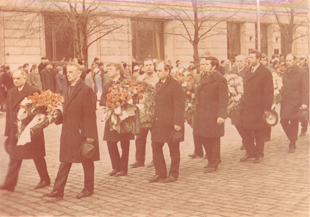 FR. Funeral of Tuglase in April 1971 in Tallinn