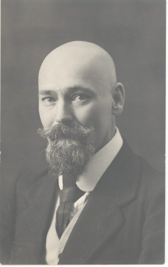 Hindrey, Karl August